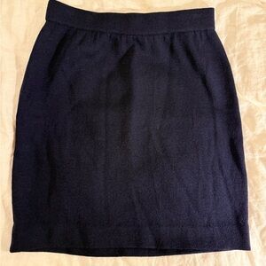 St. John navy pencil skirt size 4 Carolyn Bessette Style